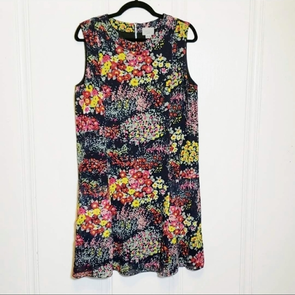 Jason Wu Dresses & Skirts - NWOT💞Jason Wu Grey Sleeveless Shift Floral Dress